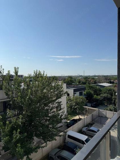 Apartament cu 2 camere decomandat în Est