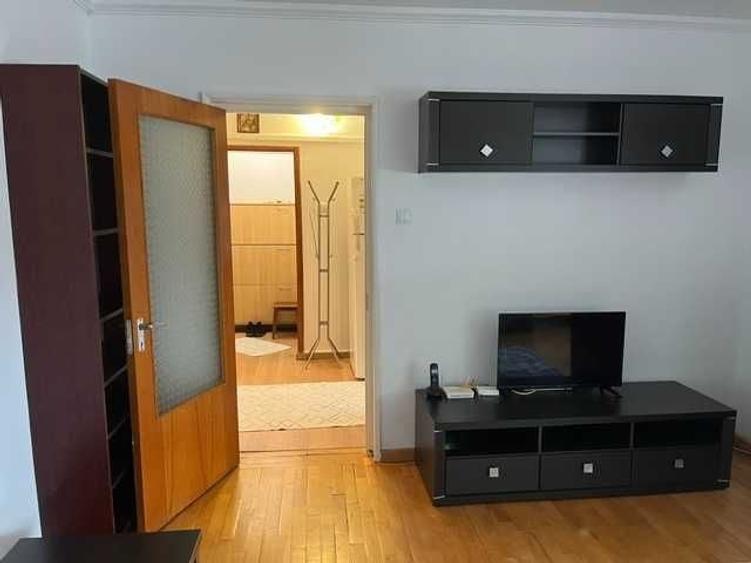 Apartament cu 2 camere decomandat în Dristor