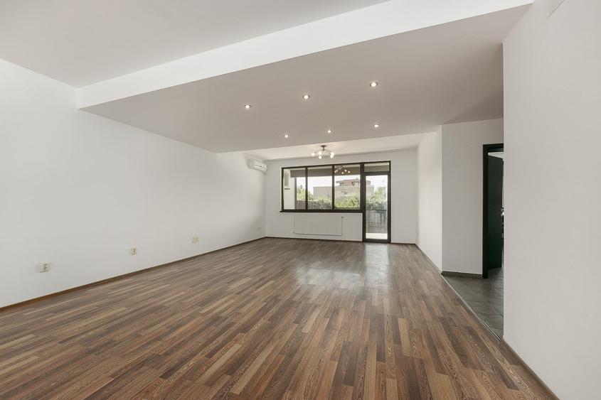 Duplex cu 5 camere cu Piscina în Pipera