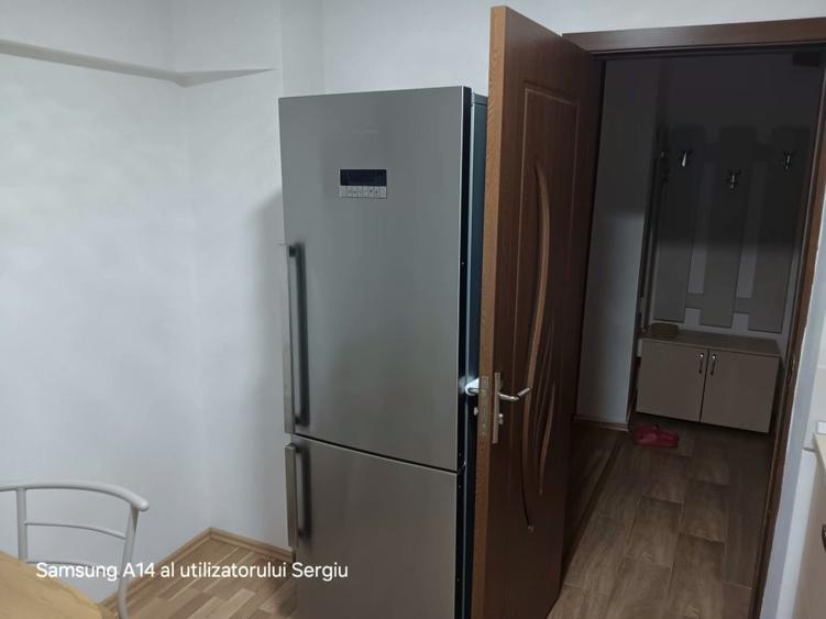 Apartament cu 2 camere decomandat în Nicolina