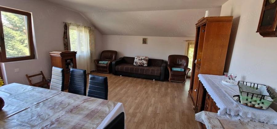 Apartament cu 2 camere semidecomandat în Buziașului