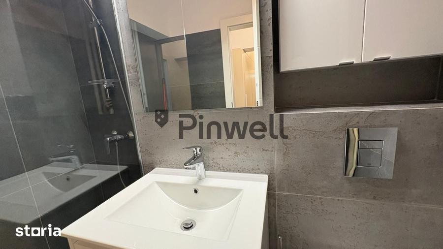 Apartament cu 5 camere decomandat în Obor