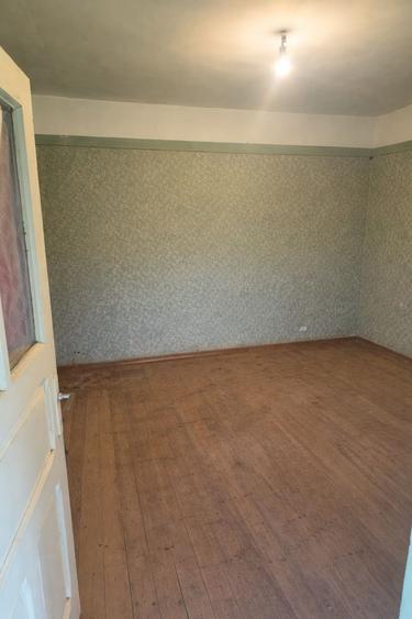 Casă cu 4 camere cu Teren 800 Mp în Unirii