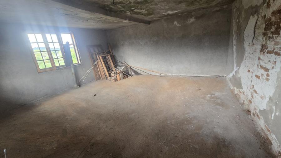 Spațiu comercial, de 198 mp, în Slănic
