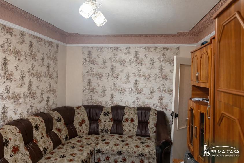 Apartament cu 2 camere semidecomandat în Micro 14