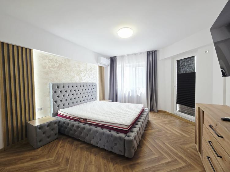 Apartament cu 2 camere decomandat în Mazepa 2