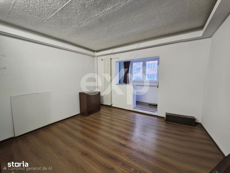 Apartament cu 4 camere decomandat în Nerva Traian