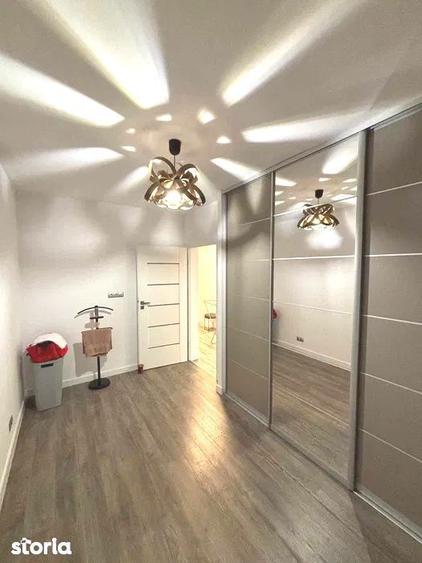 Apartament cu 3 camere, mobilat în Bună Ziua