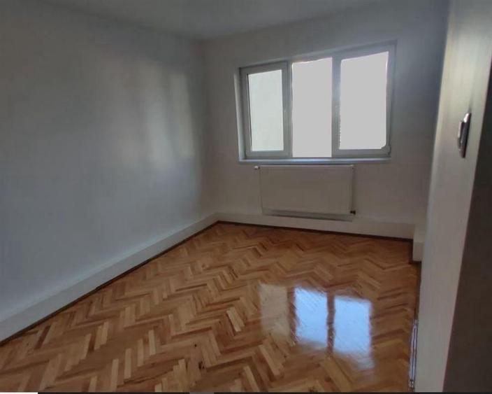Apartament cu 3 camere decomandat, mobilat în Gheorgheni — fotografia 3