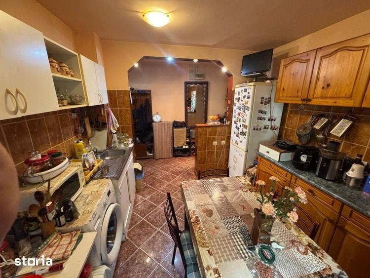 Apartament cu 2 camere semidecomandat în Brestei