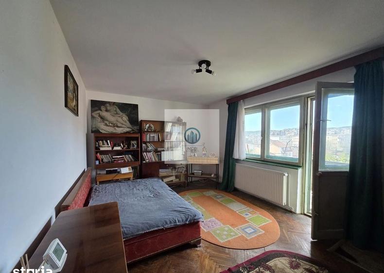 Apartament 2 camere decomandat situat Deva, strada Maraști etaj 4 - 3