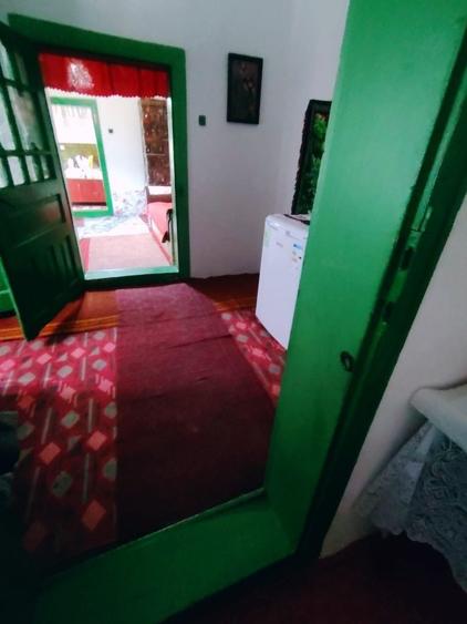 Casă cu 3 camere în Comăneasca