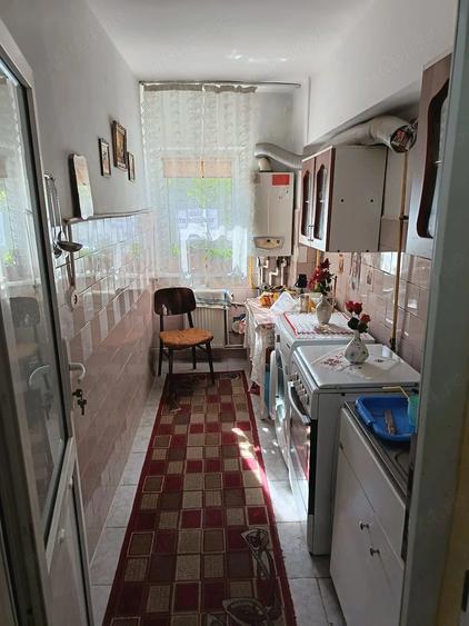 Garsonieră decomandată în Central