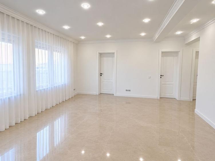 Casă cu 3 camere cu Teren 442 Mp în Sântandrei