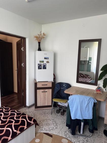 Apartament cu 2 camere decomandat în Exterior Vest