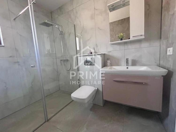 Casă cu Teren 668 Mp în Teleac