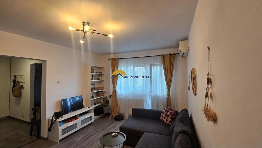Apartament cu 2 camere semidecomandat în Tineretului