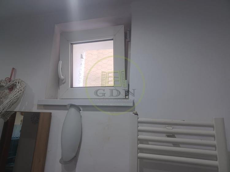 Apartament cu 2 camere decomandat, mobilat în Hărmanului