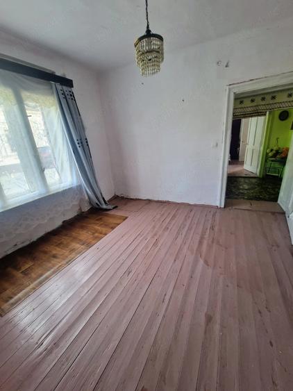 Casă cu 3 camere cu Teren 288 Mp în Deta