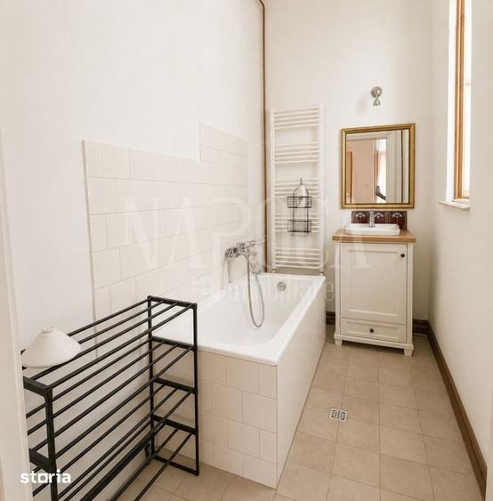 Apartament cu 3 camere semidecomandat, mobilat în Mărăști