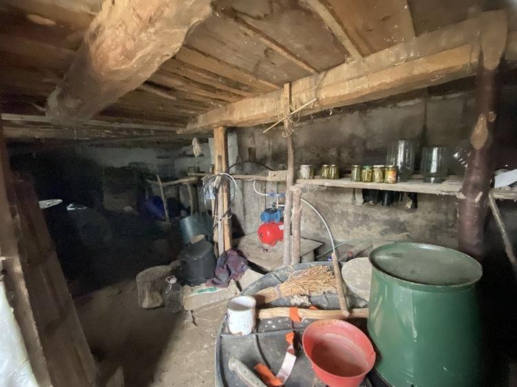 Casă cu 2 camere în Lupșa