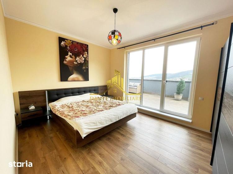 Apartament cu 3 camere semidecomandat, mobilat în Florești