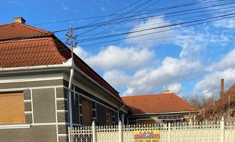 Casă cu 3 camere în Aleșd