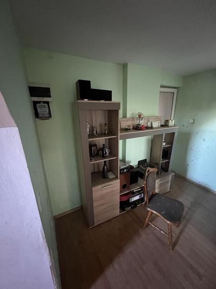 Apartament cu 3 camere decomandat în Plevnei