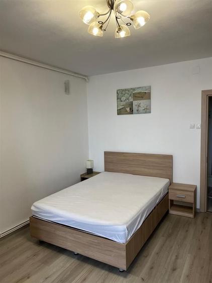 Garsonieră semidecomandată în Centrul Civic