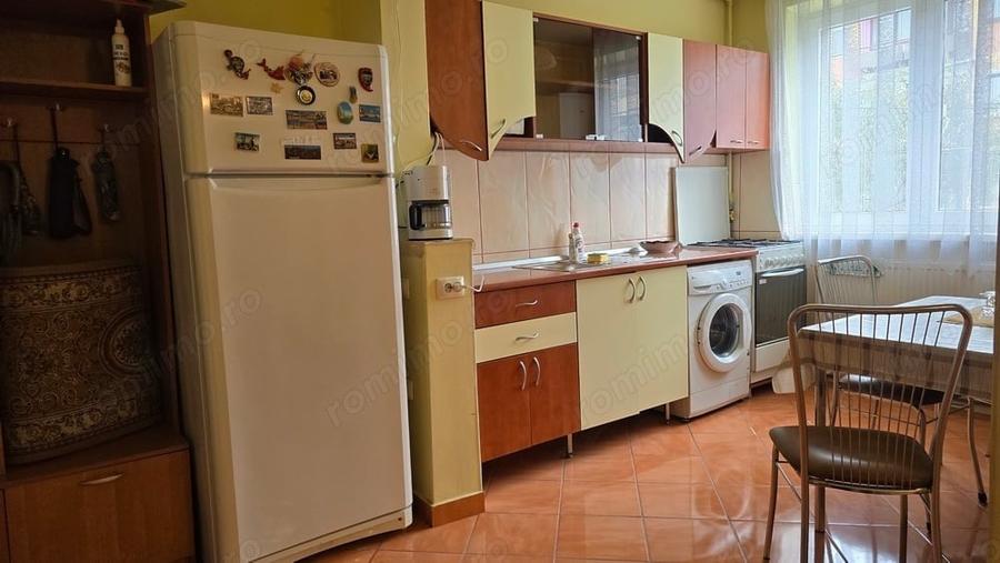 Apartament cu 2 camere nedecomandat în Ultracentral