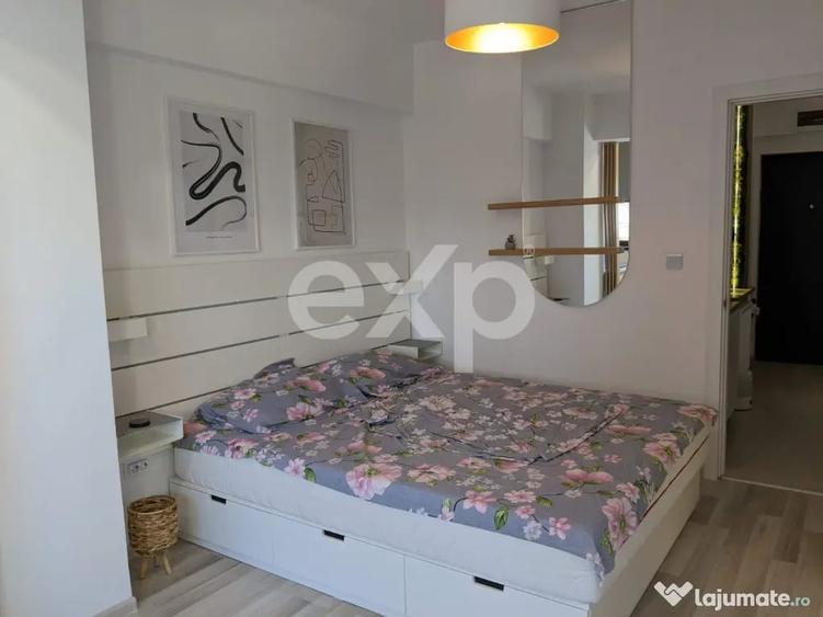 Apartament cu 2 camere semidecomandat în Aeroport