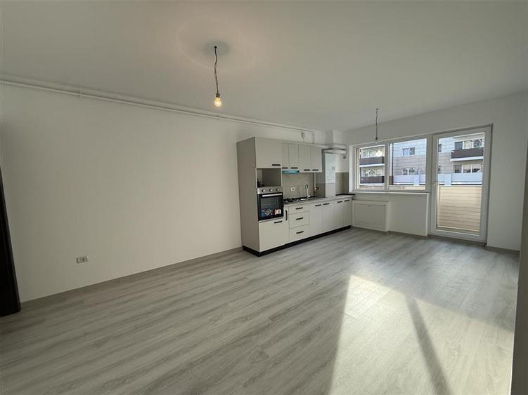 Apartament cu 2 camere decomandat în Sânpetru