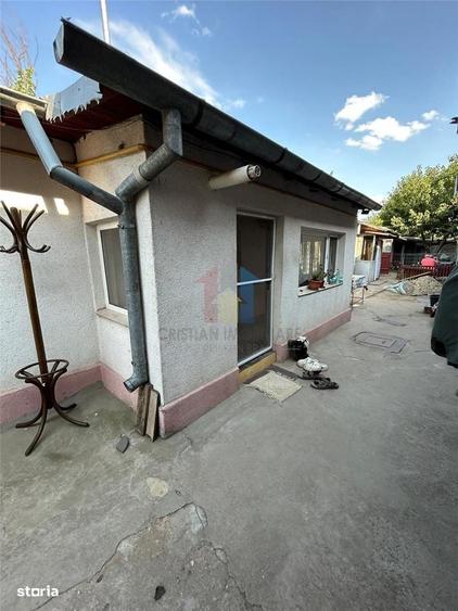 Casa 3 cam teren 239mp 82mp utili Islaz - Plantelor - 1