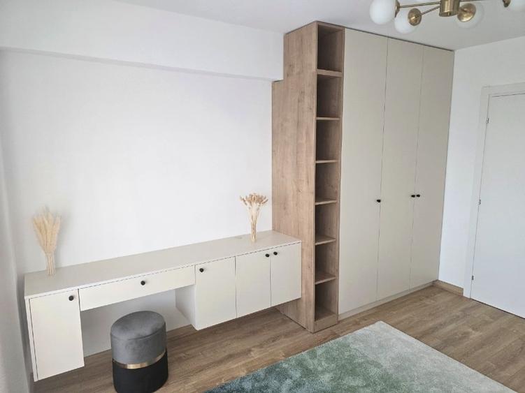 Apartament cu 3 camere decomandat, mobilat în Dorobanțul