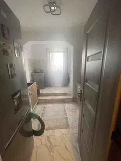 Apartament cu 3 camere decomandat, mobilat în Giulești