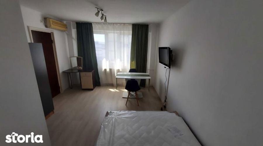 Garsonieră decomandată, mobilată în Pantelimon
