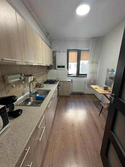 INCHIRIERE/ APARTAMENT 2 CAMERE / MILITARI/ ROSU  /LOC DE PARCARE/ 420 EURO - 4