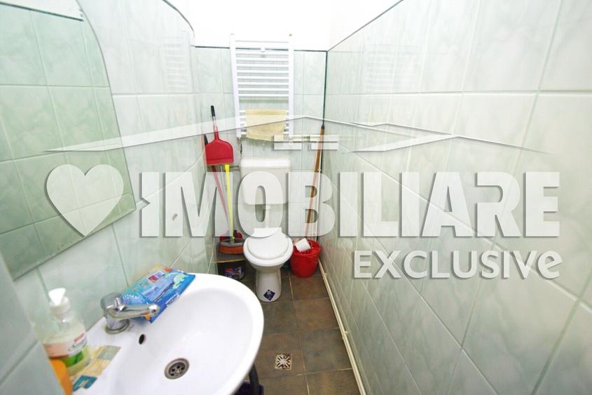 Casă individuală cu 8 camere cu Teren 1174 Mp în Șagului