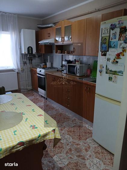 Casă cu 3 camere cu Teren 800 Mp în Dâmbul Rotund