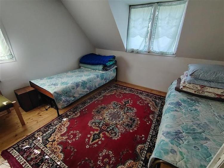 Casă individuală cu 4 camere cu Teren 327 Mp în Exterior Est