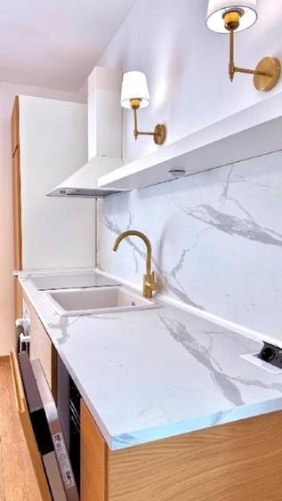 Duplex cu 4 camere cu Canalizare în Ulmi