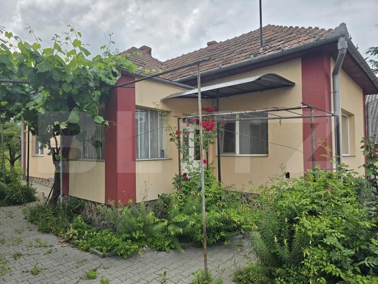 Casă individuală cu 2 camere cu Canalizare în Apahida
