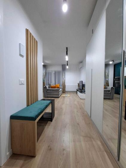 Apartament cu 2 camere semidecomandat în Central