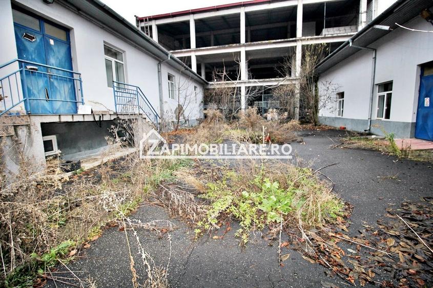 Birou, de 2,250 mp, în 7 Noiembrie