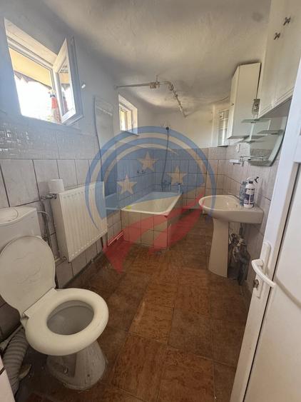 Casă cu 3 camere cu Teren 417 Mp în Brestei