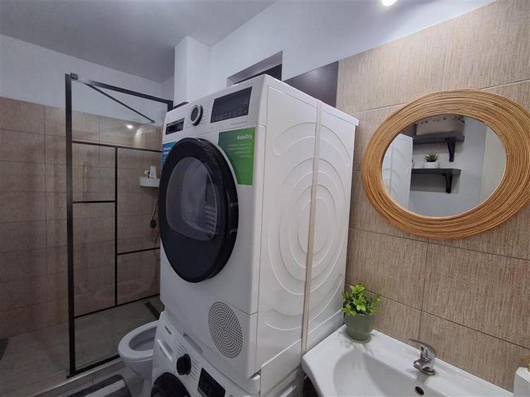 Duplex cu 3 camere cu Teren 160 Mp în Aeroport