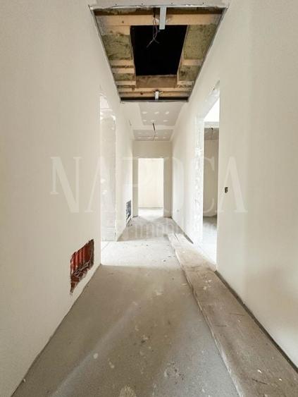Casă individuală cu 5 camere cu Canalizare în Zorilor