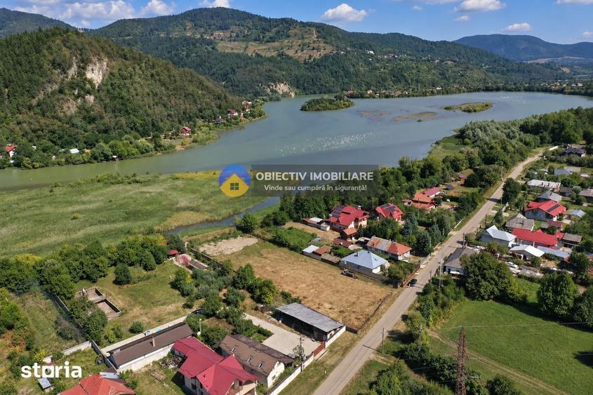 Teren intravilan langa lac , Pangarati, Neamt - 2