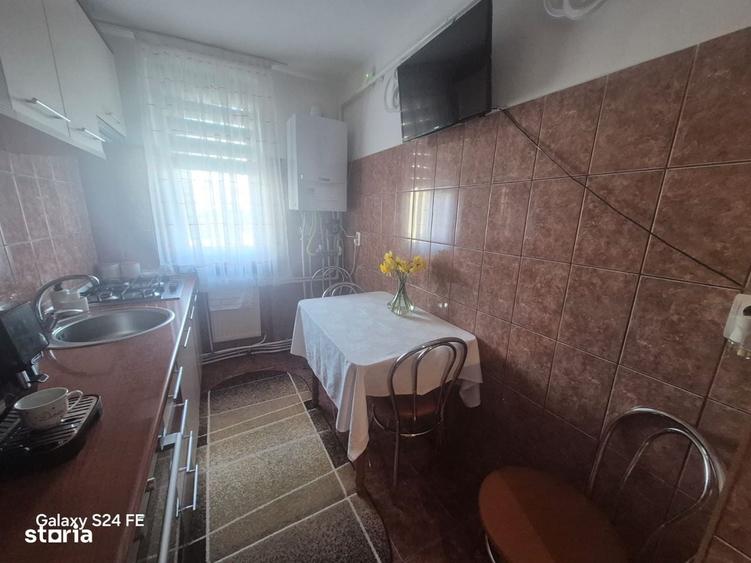 Apartament cu 2 camere decomandat în Dărmănești