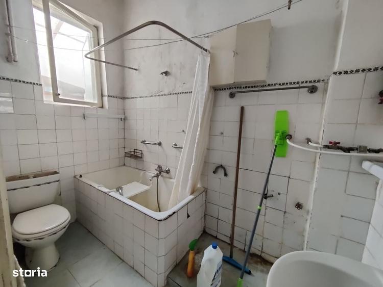 Casă cu 4 camere în Sud